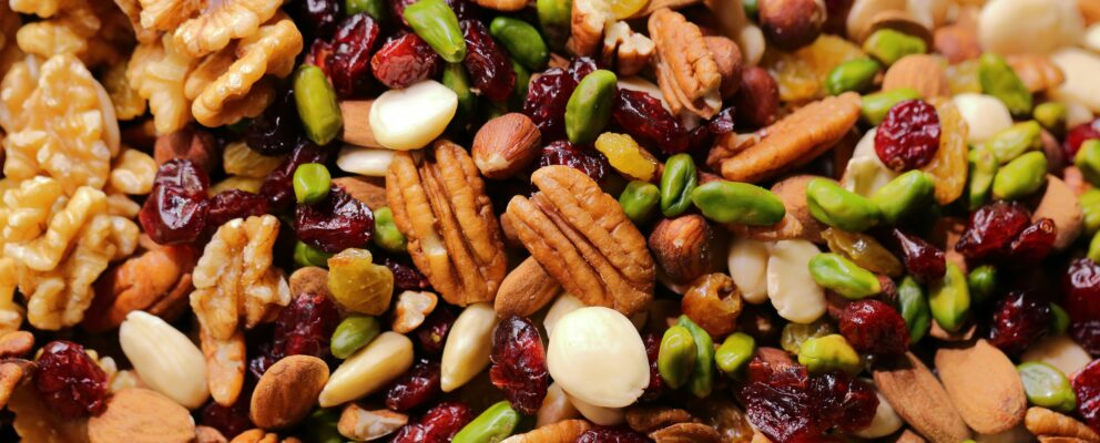 7 Best High-Serotonin Snacks to Sleep Better, Recommended by Dietitians